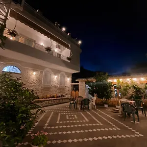  Casa de hóspedes Juald Albânia