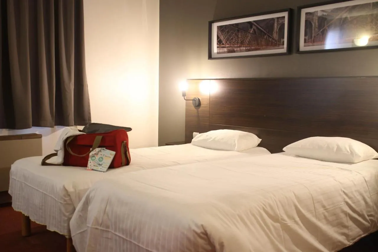 Orly Superior Hotel Athis-Mons 2*,